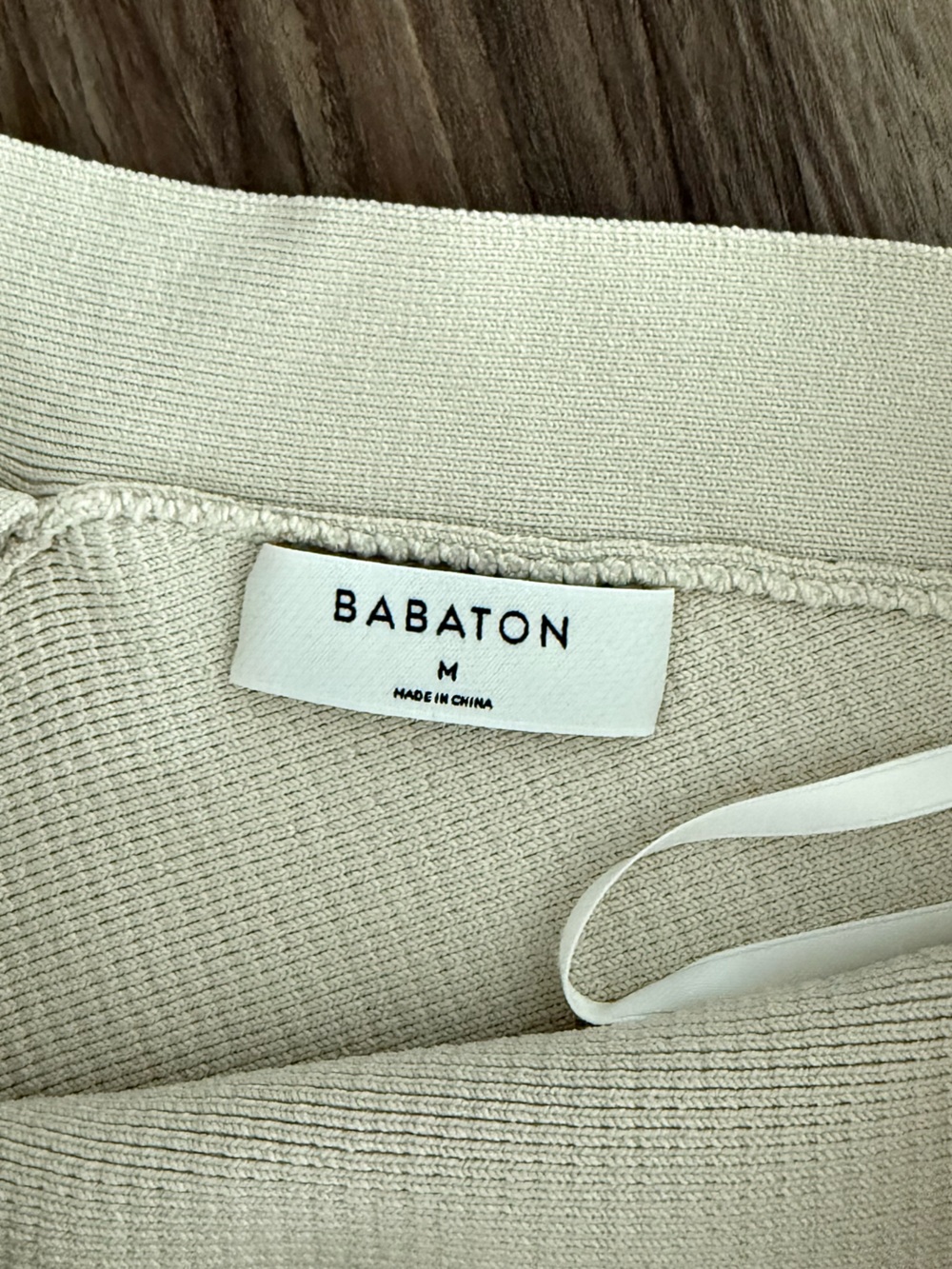 Babaton Cream Cross-Front Ribbed Crop Top - Picture 2 of 2